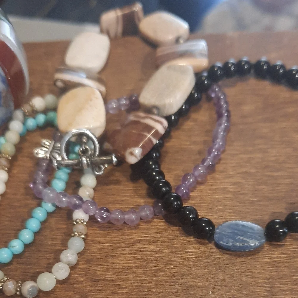 Colorful Beaded Bracelet Set - Picture 5 of 8